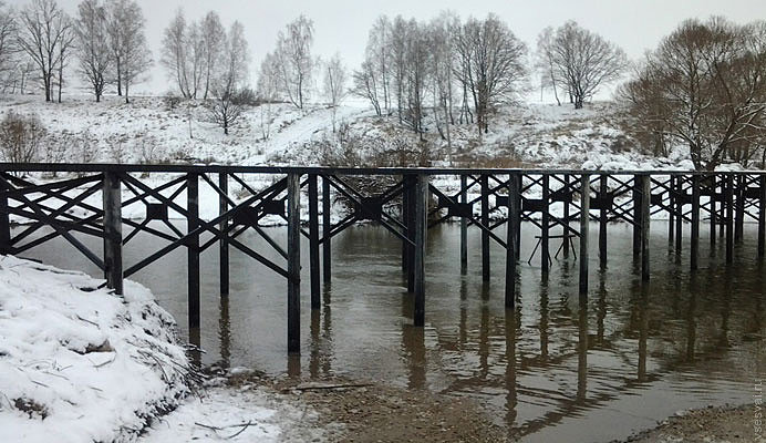 Свайные мосты: надежное решение для преодоления водных преград в Каспийске от 56832 руб